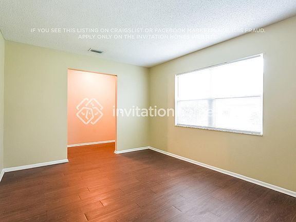 5th image of 7457 Blue Jacket Pl E