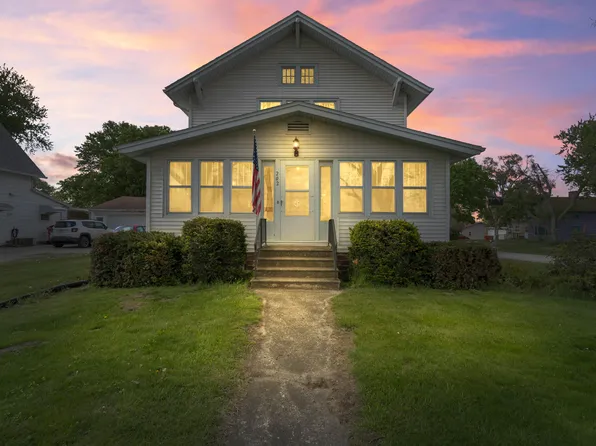 202 Warner St, Colo, IA 50056
