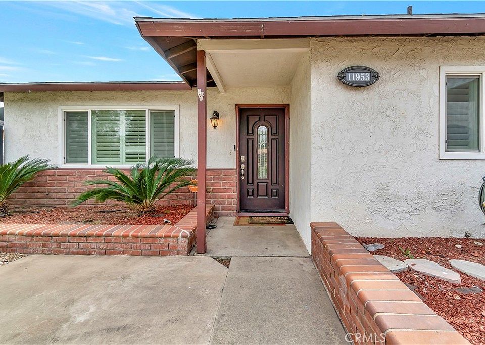 1st image of 11953 Chervil St