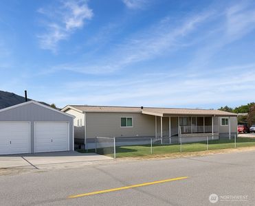 207 Ferry Ave E, Brewster, WA, 98812