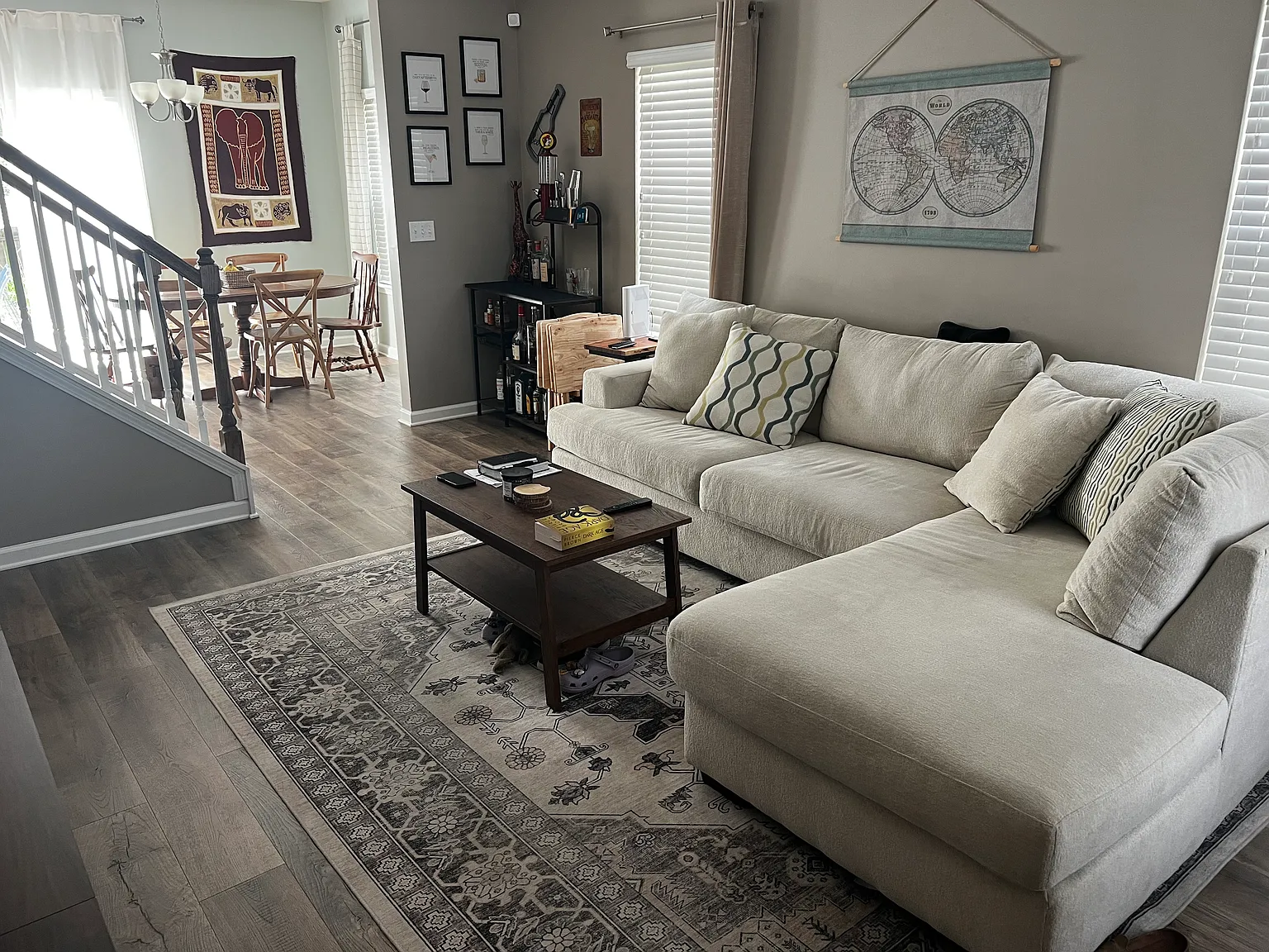3 bed, 2.5 bath, 1365 sqft, $2,075 — Photo 3