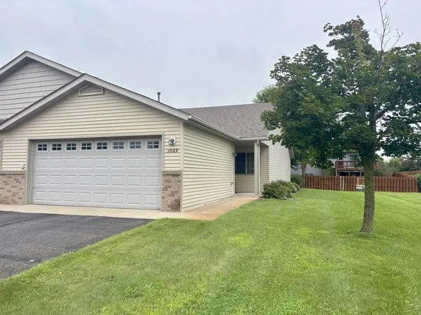 1069 Manor Ct, Saint Cloud, MN 56303