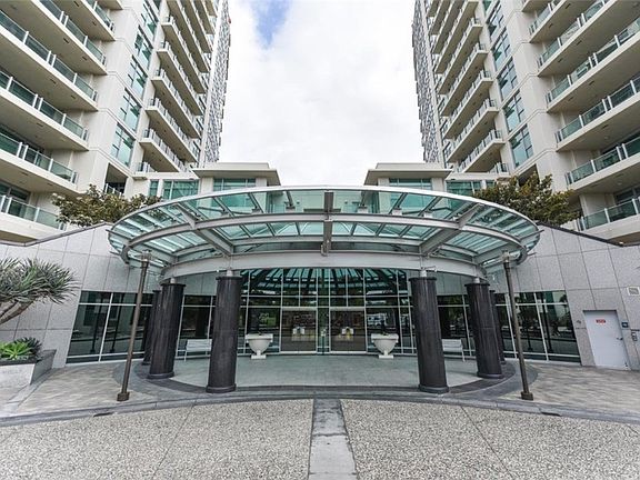 4th image of 3141 Michelson Dr Unit 1507