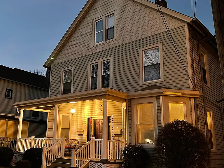 23 Lagrange Ave #2 — Photo 3