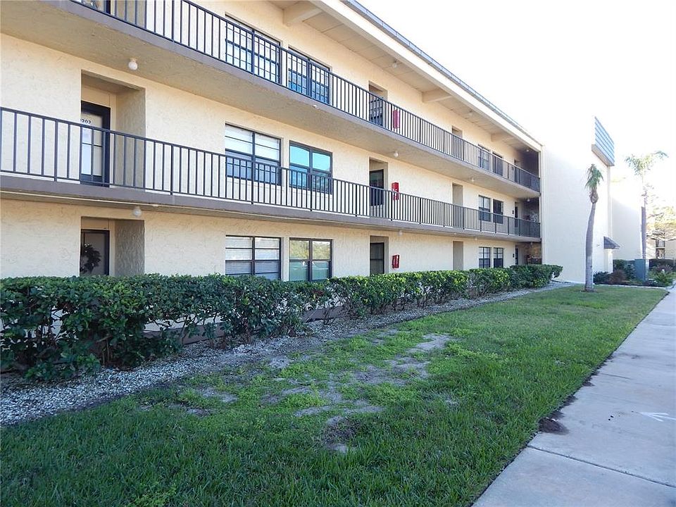 1st image of 14130 Rosemary Ln APT 2102