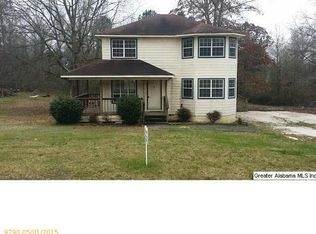 193 Green Leaf Ln, Childersburg, AL 35044
