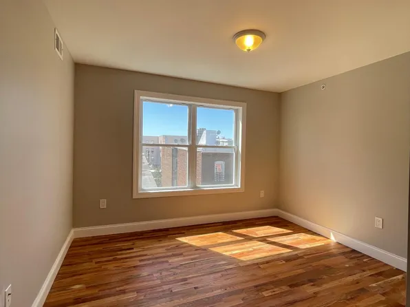 703a707 28th Street image 10 of 15