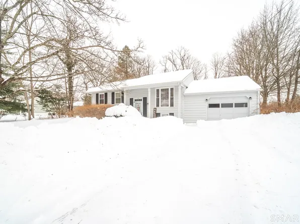 72 Glendale Avenue, Middletown, CT 06457