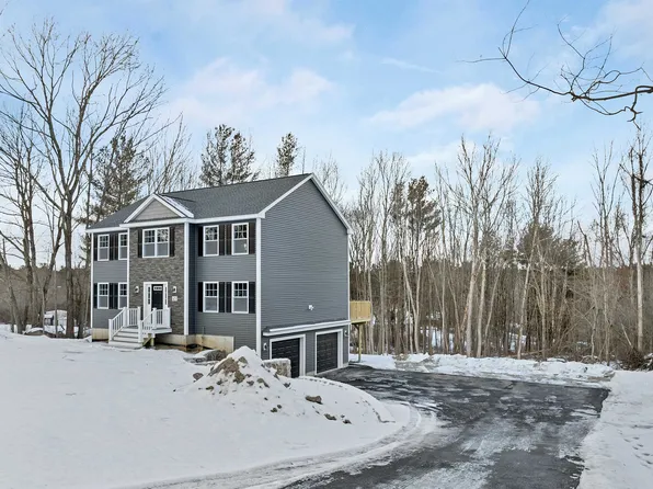 45 Dutton Road, Pelham, NH 03076