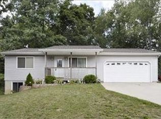 17 Oak Leaf Ln, Battle Creek, MI 49017