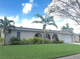 311 Lake Dr, Coconut Creek, FL 33066
