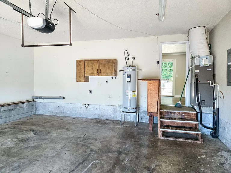 5245 Lone Oak Rd SE — Photo 24
