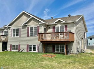 1634 19th Ave E, West Fargo, ND 58078