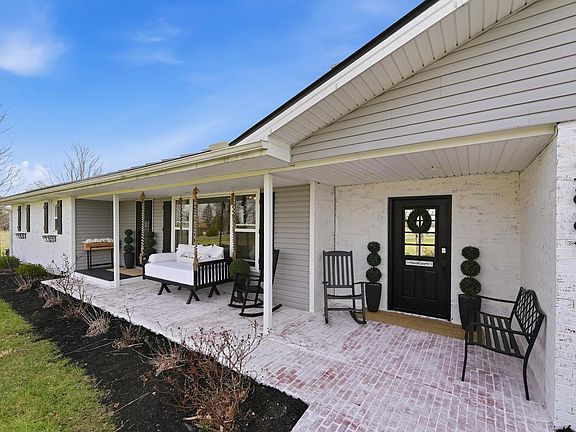 5th image of 5881 E County Road 1300 N