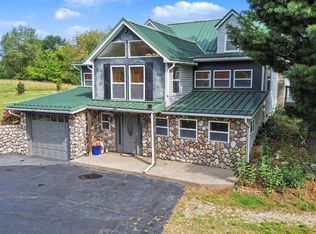 123 S Freer Rd, Chelsea, MI 48118