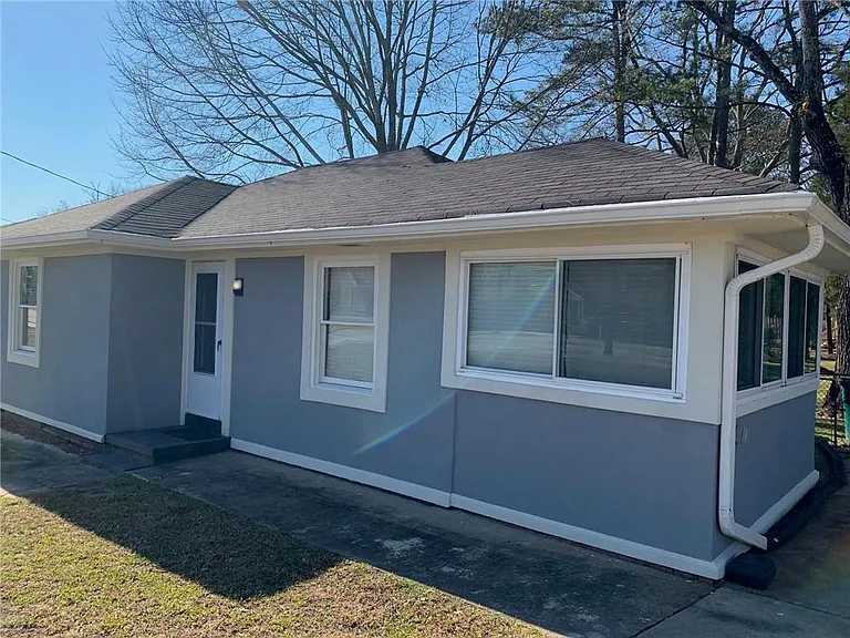 1261 Concord Rd SE — Photo 1
