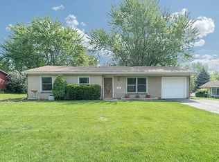 218 Delaware Dr, Bolingbrook, IL 60440