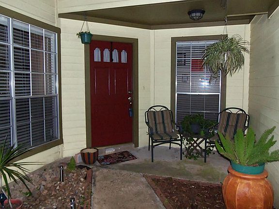 2nd image of 12915 Meadowline Dr