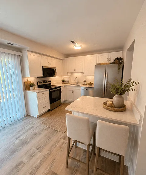 Briarcrest Gardens Apartments & Townhomes — Photo 46
