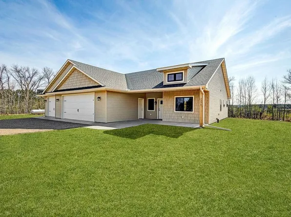 1375 Carriage Hill Dr, Hinckley, MN 55037