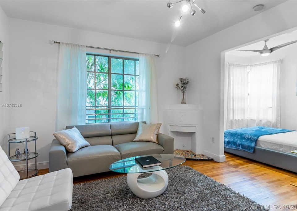 1st image of 936 Pennsylvania Ave APT 105