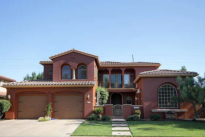 1821 Arena Dr photo 1