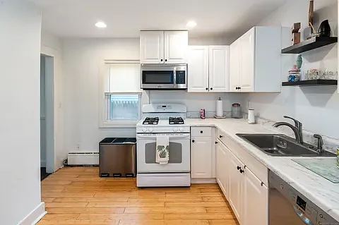 14 Randall Ave #1 — Photo 6
