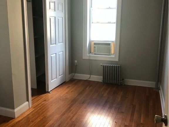 3rd image of 540 W 180th St APT 21