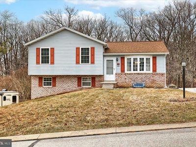 110 Gardenia Dr, Hanover, PA, 17331