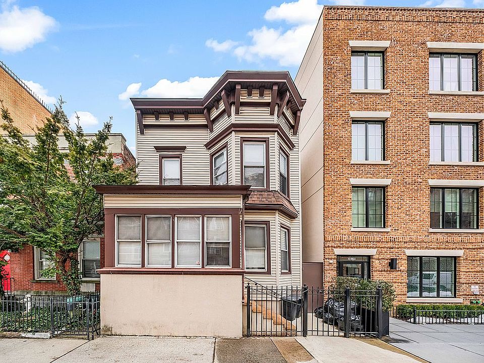 1st image of 30-71 32nd St #2