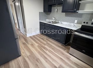 470 Sumner St APT 3, Akron, OH 44304