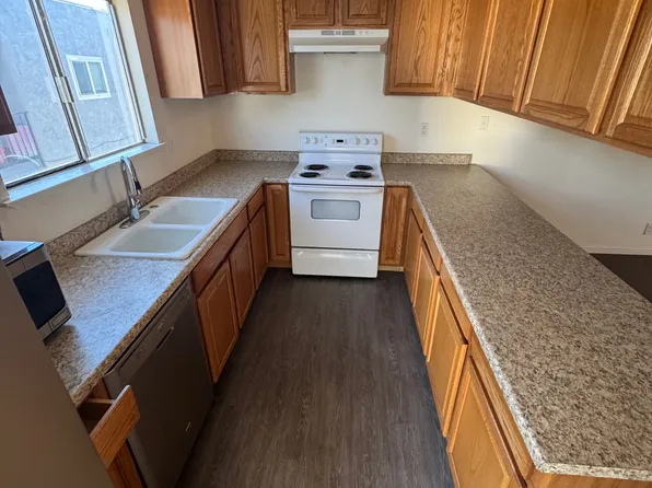 3679 Van Dyke Ave APT C, Las Vegas, NV 89103