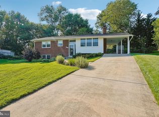 10316 Monroe Ct, Fairfax, VA 22030