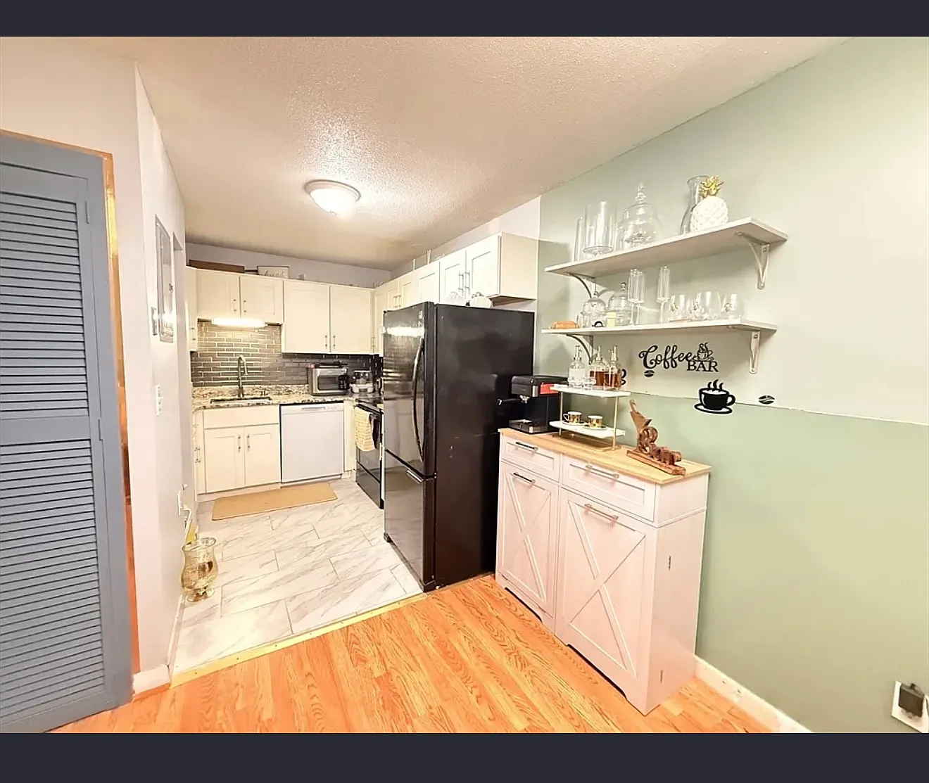 9 Thayer Pond Dr — Photo 4
