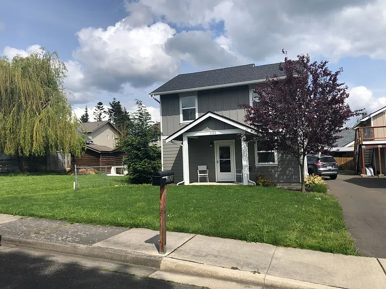 2520 Undine St — Photo 2