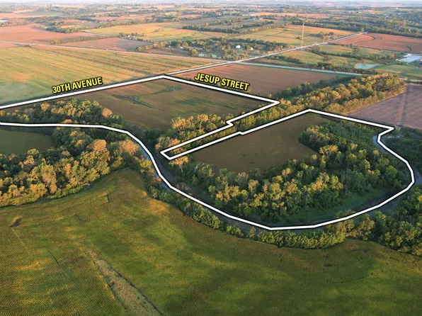 1 30th Ave, Prole, IA 50229