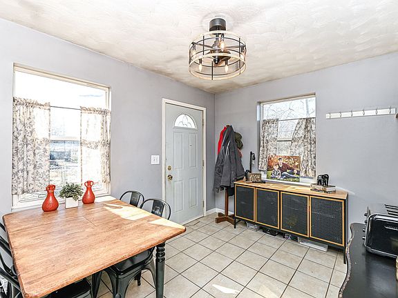 2nd image of 1310 Twilight Dr