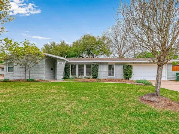 5427 Hummingbird St, Houston, TX 77096