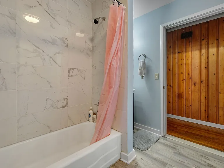 1902 Sunset Ln — Photo 17