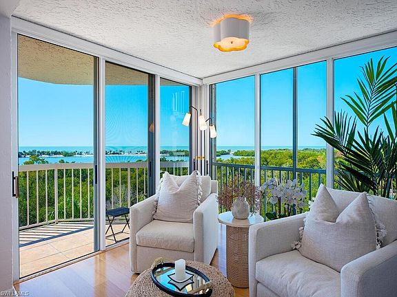 4th image of 5501 Heron Point DR #503