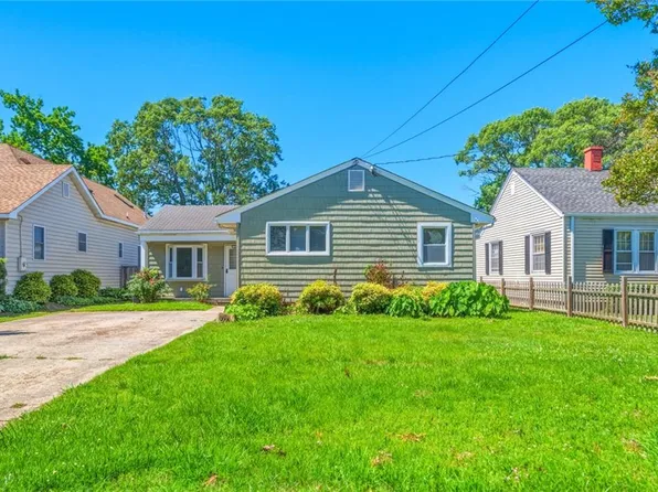 607 16th St, Virginia Beach, VA 23451
