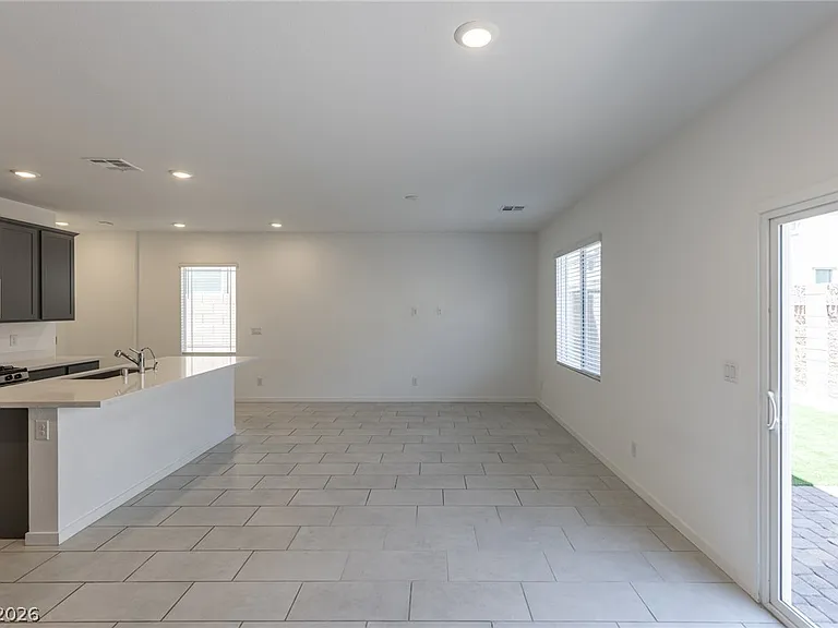 360 Great Ocean Ave — Photo 12