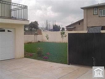 3rd image of 24426 Eucalyptus Ave APT 3