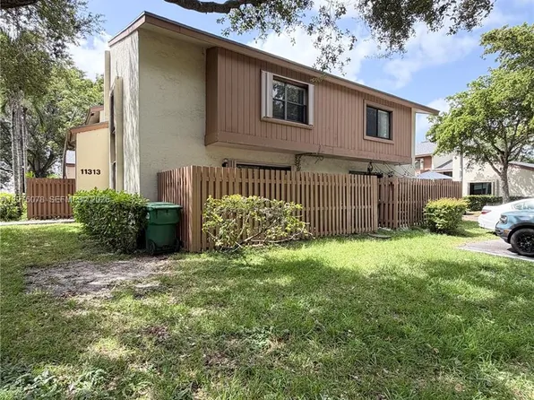 11313 SW 109th Rd #61-B, Miami, FL 33176