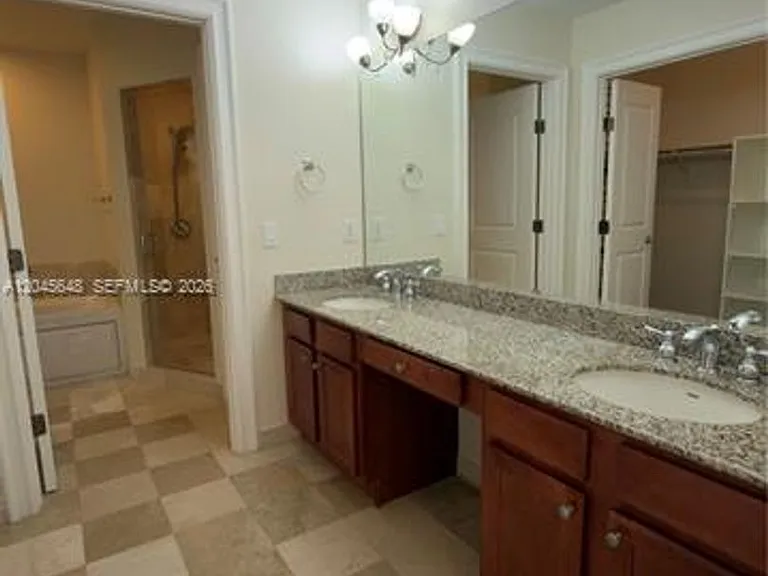 16100 Emerald Estates Dr #CU-281 — Photo 22