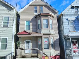 331 New St FLOOR 3, Newark, NJ 07103