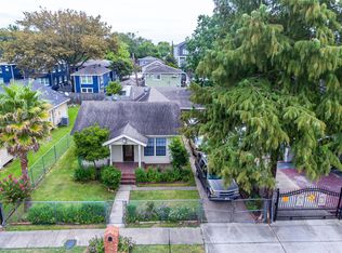1008 Walton St, Houston, TX 77009