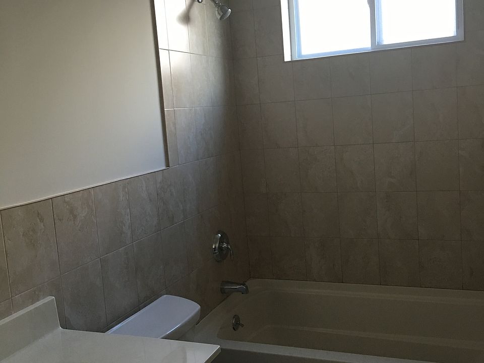 2nd image of 3625 Richmond Ave