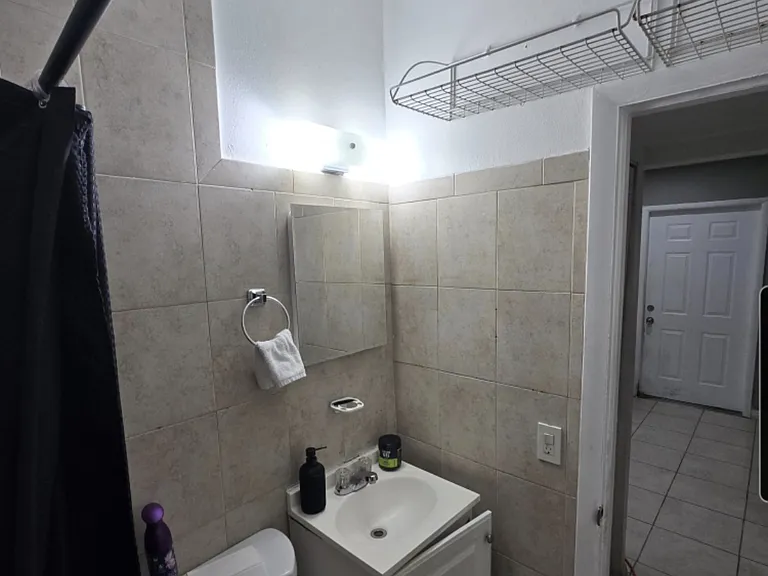 2952 NW 29th St #2 — Photo 21