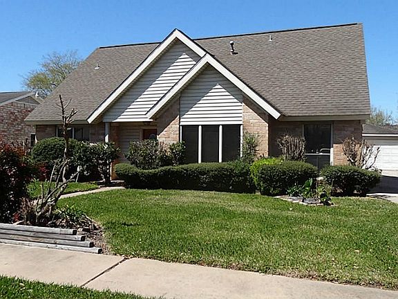 2nd image of 10135 Sagemill Dr